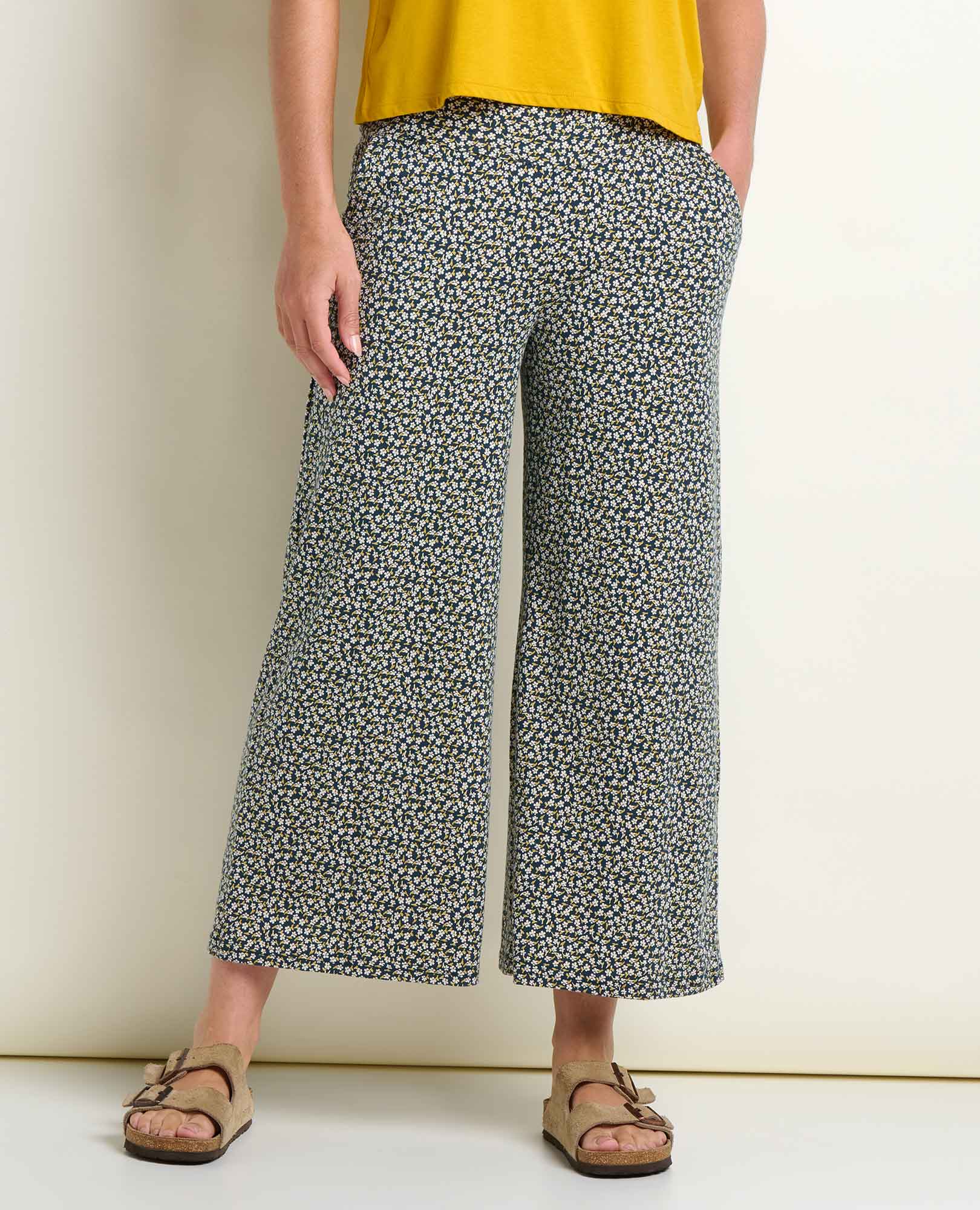 Chaka Wide Leg Crop Pant